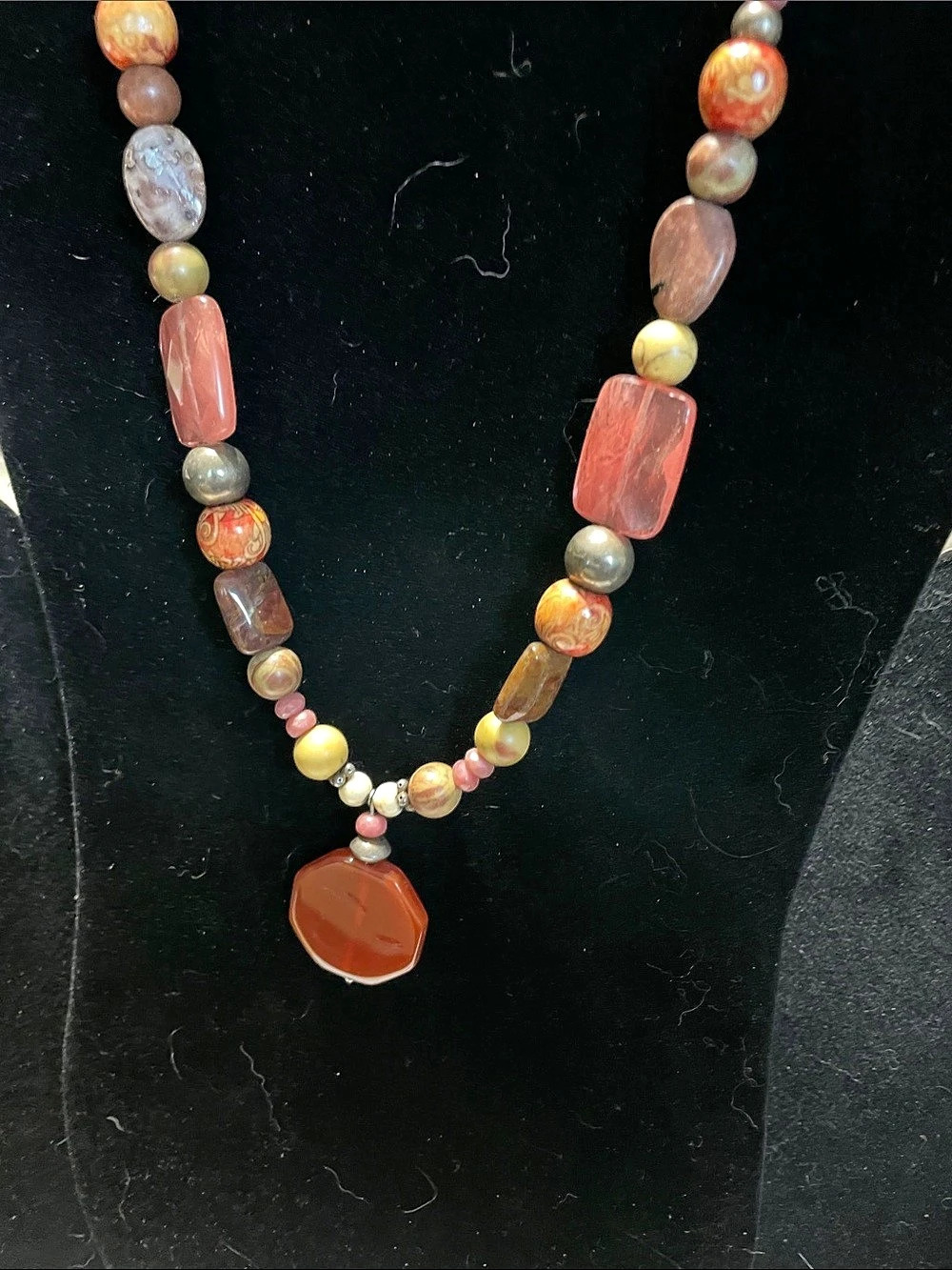 Beaded Pendant Necklace in Orange & Yellow M’s
